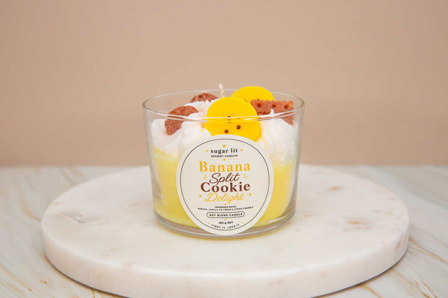 Banana Split Cookie Delight — Fruity Dessert Candle